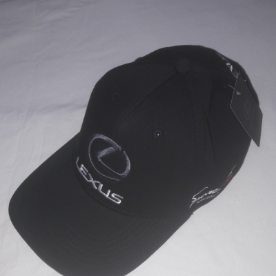 Бейсболка Lexus