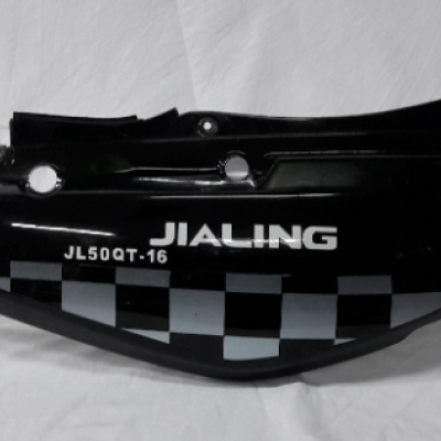 Задний боковой обтекатель Honling QT-16  правый черный