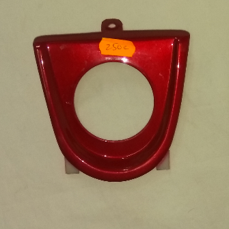 Обтекатель горловины бака вишнев.