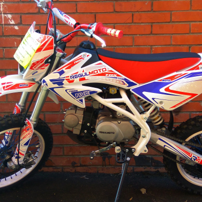 Regulmoto Five