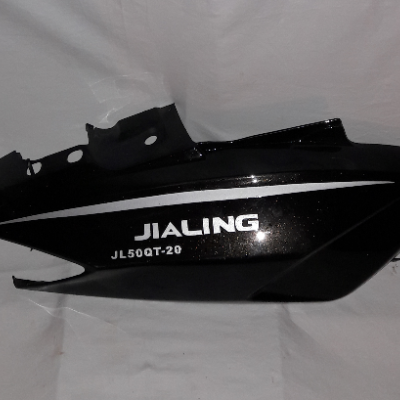 Задний боковой обтекатель Jialing QT-20 правый черный